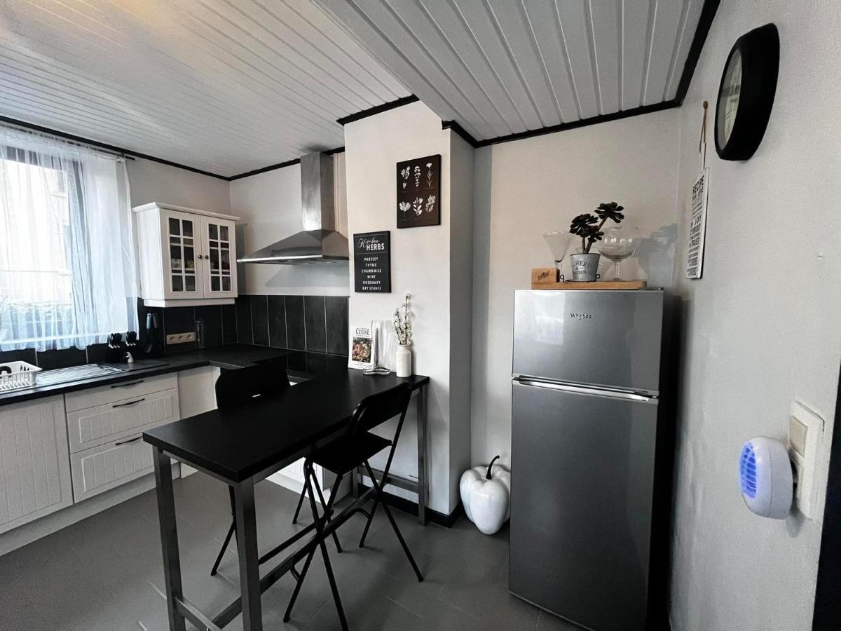 Le Clos fleuri Fauvillers Extérieur photo