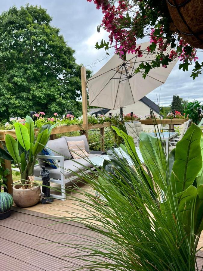 Le Clos fleuri Fauvillers Extérieur photo