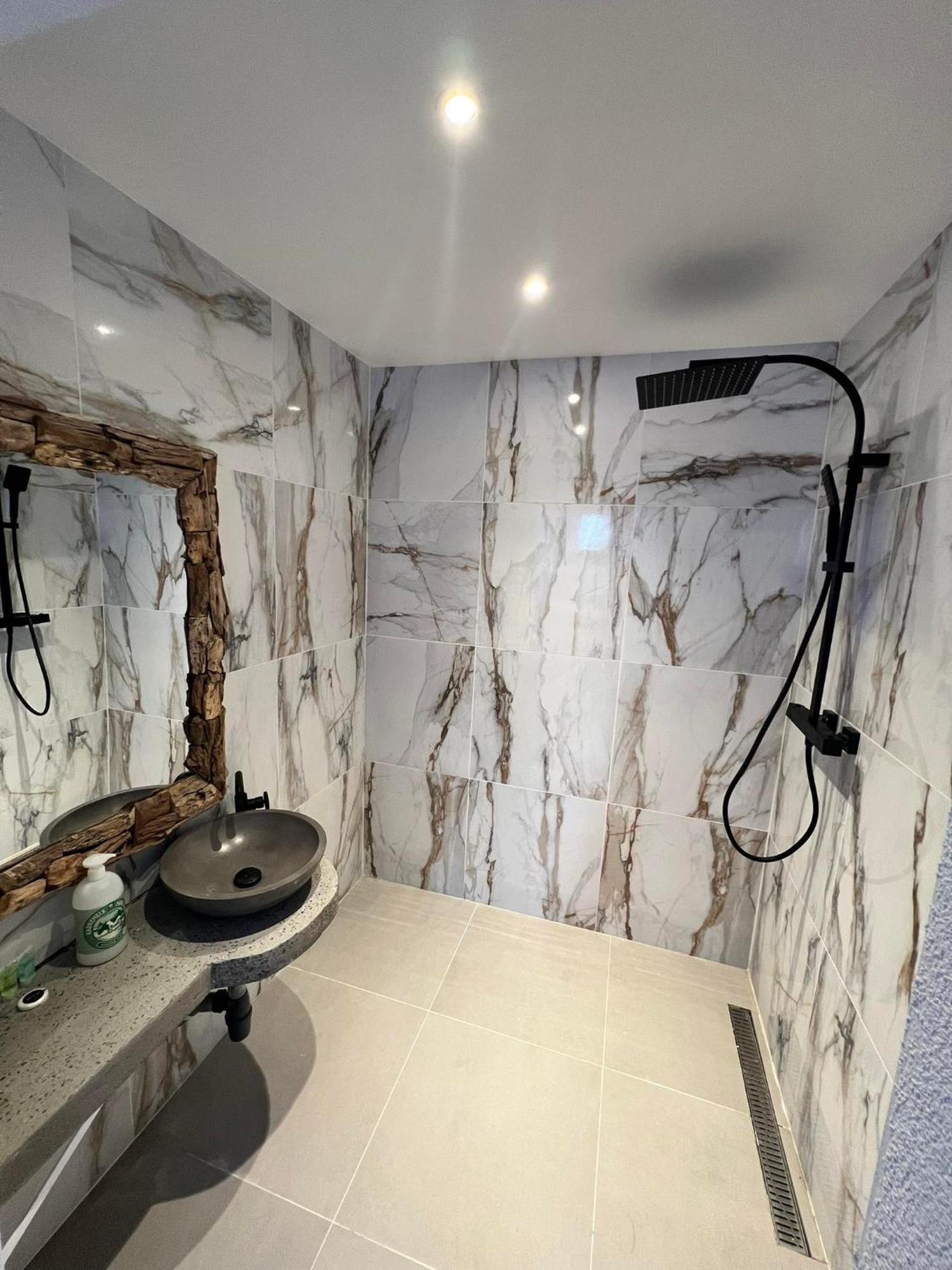 Le Clos fleuri Fauvillers Extérieur photo